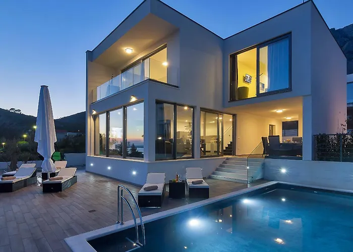 Luxury Villas Makarska