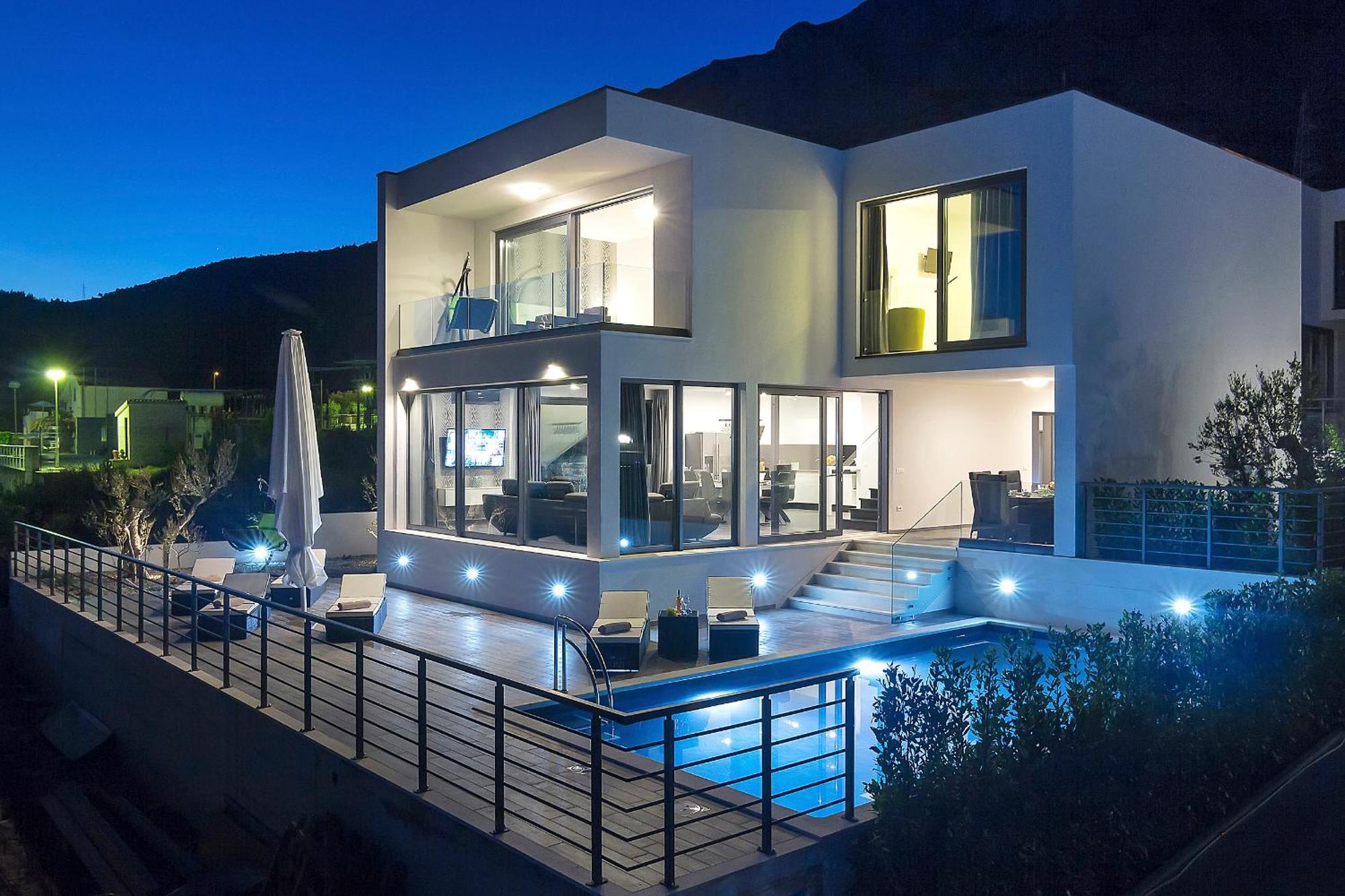Luxury Makarska