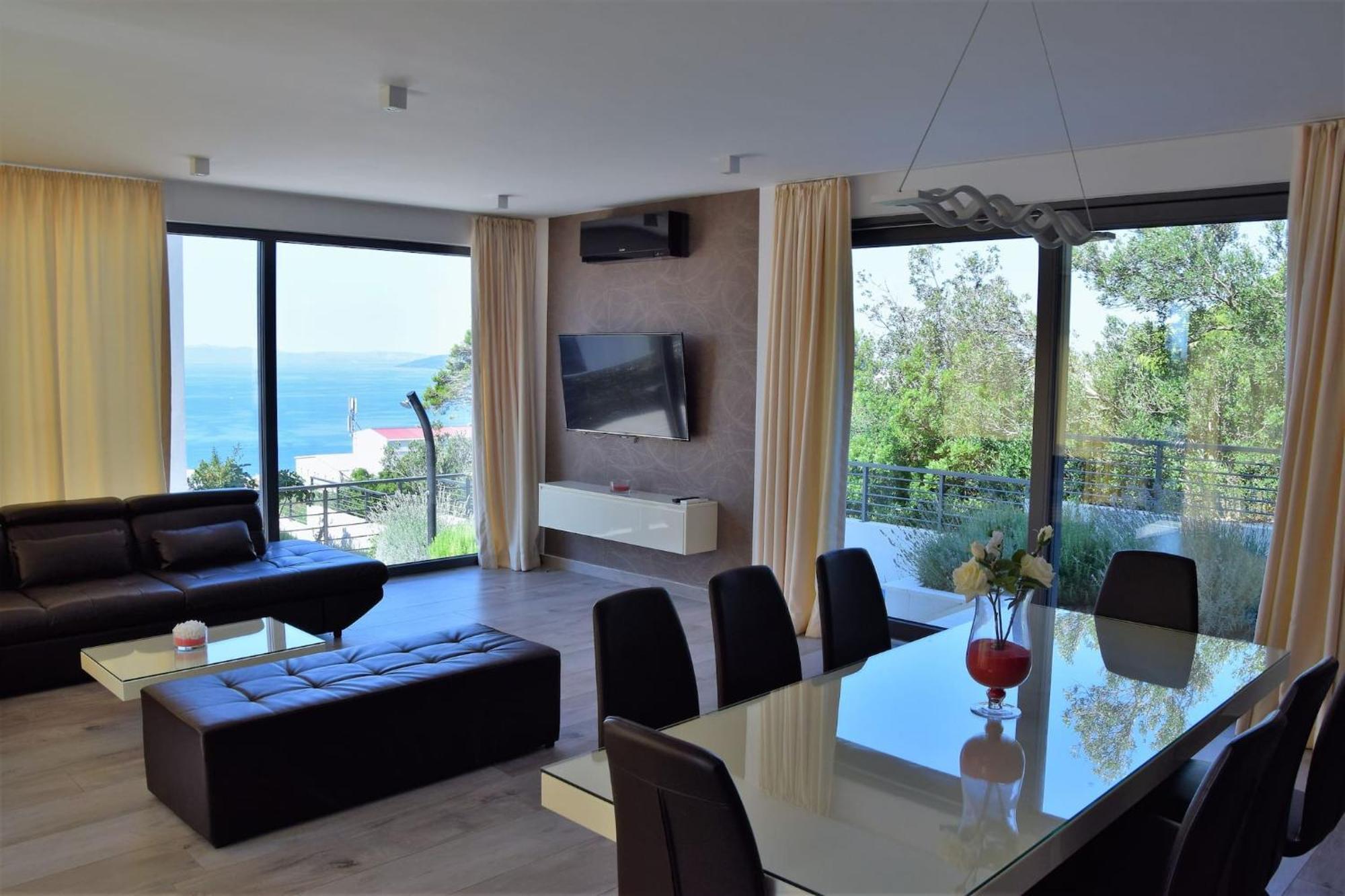 Luxury * Makarska