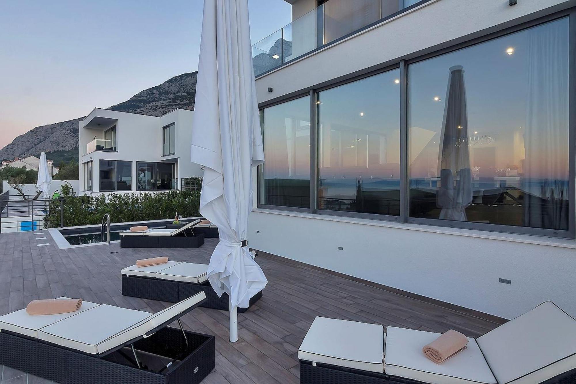 Luxury Villa